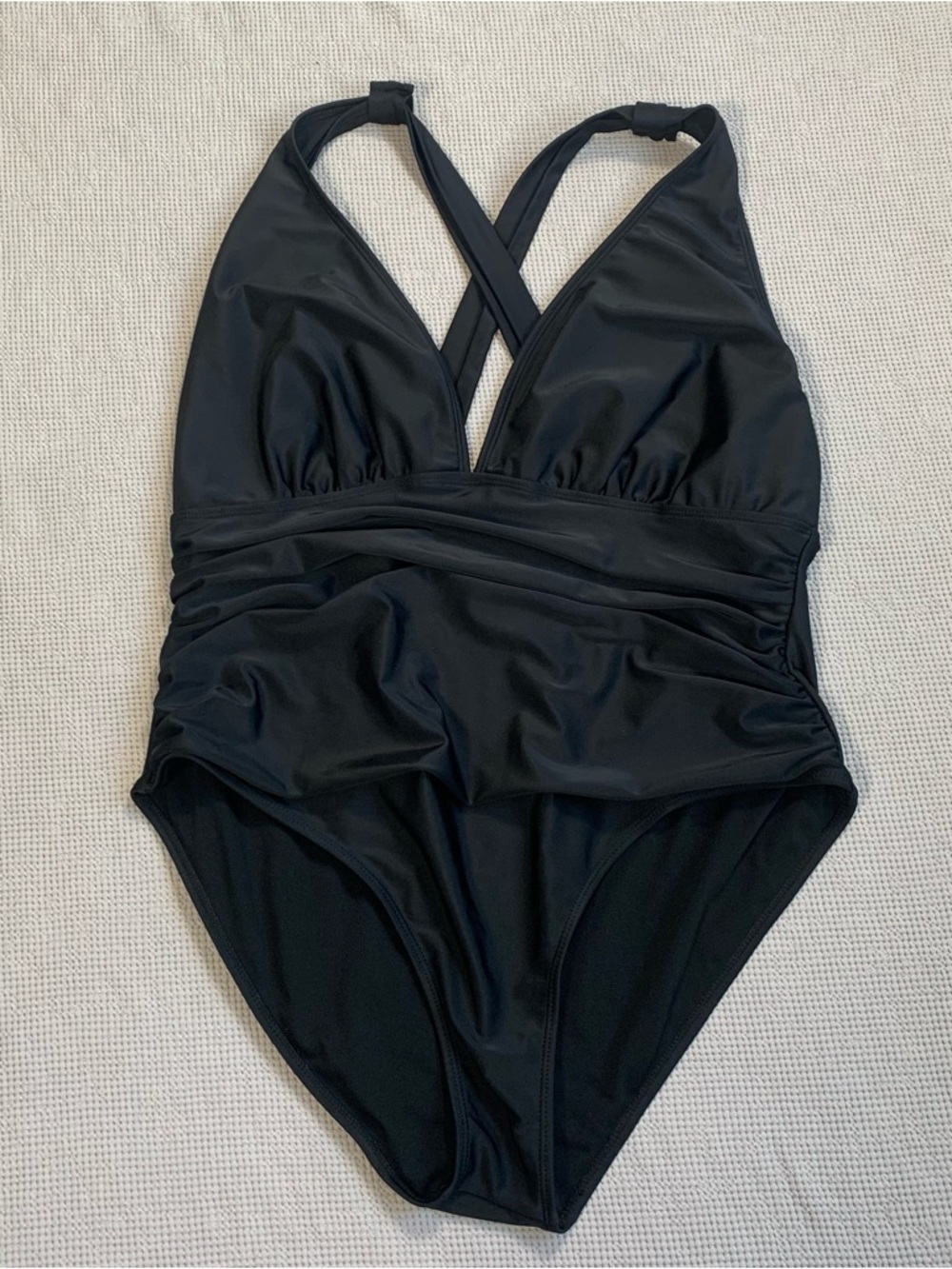Black One-Piece Swimsuit with Cross-Back Straps‎ Small/Med Resort Vacation Pool
